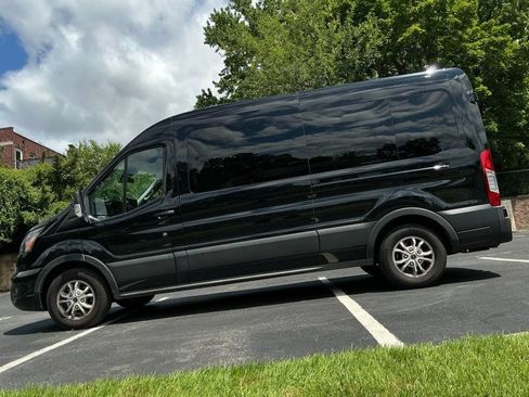 Used 2025 Ford Transit 350 XLT RWD image 1