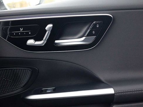 Used 2026 Mercedes-Benz C 300 4MATIC Sedan image 37