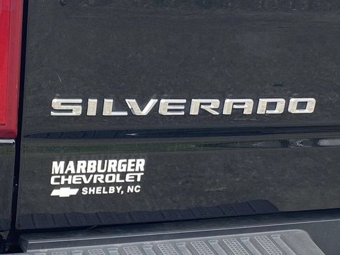 Used 2024 Chevrolet Silverado 1500 High Country AWD/4WD image 11