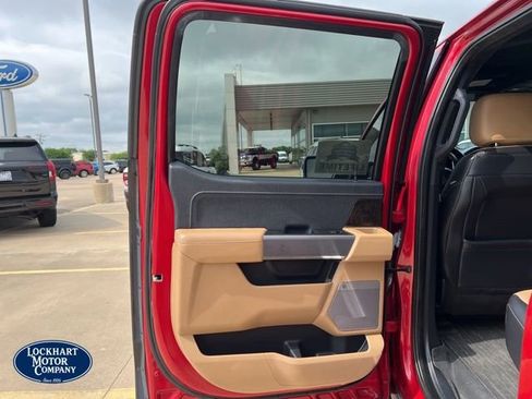 Used 2021 Ford F150 Lariat RWD image 14