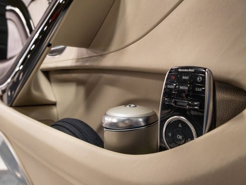 Used 2020 Mercedes-Benz Maybach S 560 4MATIC image 61