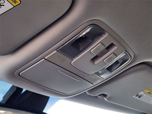 Used 2021 Kia Soul EX image 28