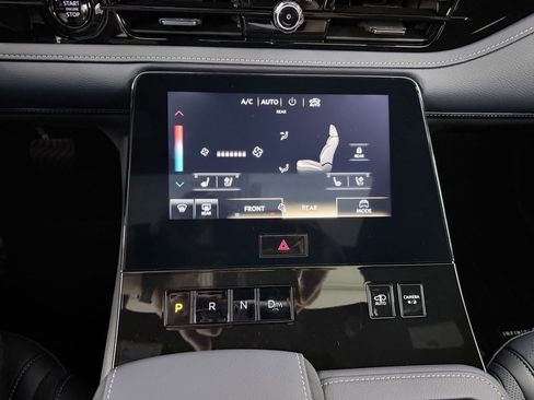 New 2026 INFINITI QX80 4WD image 30