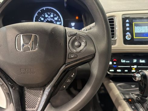 Used 2022 Honda HR-V EX image 19