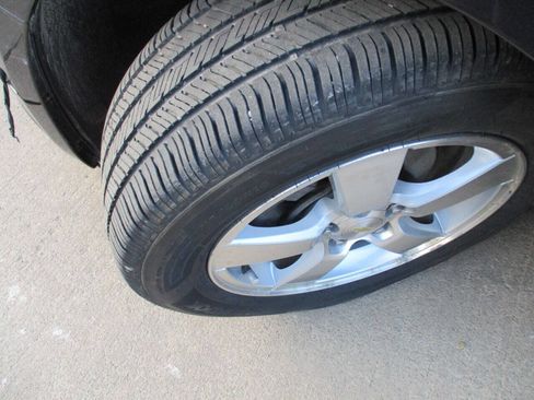 Used 2014 Chevrolet Cruze LT image 21