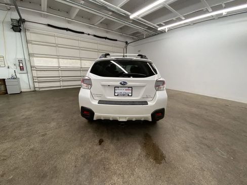 Used 2014 Subaru Crosstrek Touring image 5