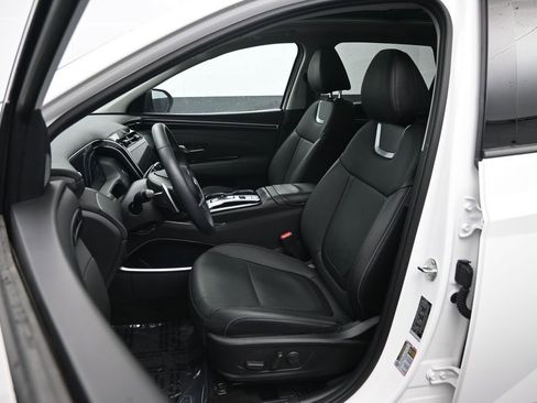 Used 2024 Hyundai Tucson Limited AWD/4WD image 19