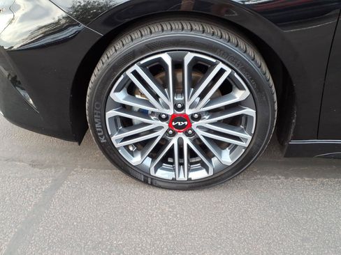 Used 2022 Kia Forte GT FWD image 9