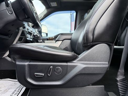 Used 2018 Ford F150 Lariat w/ Equipment Group 502A Luxury image 11