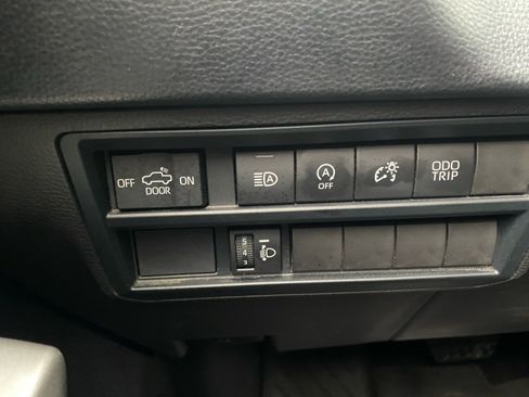 Used 2022 Toyota Tundra SR5 image 26