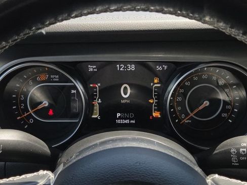 Used 2021 Jeep Wrangler Unlimited Sahara w/ Uconnect 4C Nav & Sound Group AWD/4WD image 34