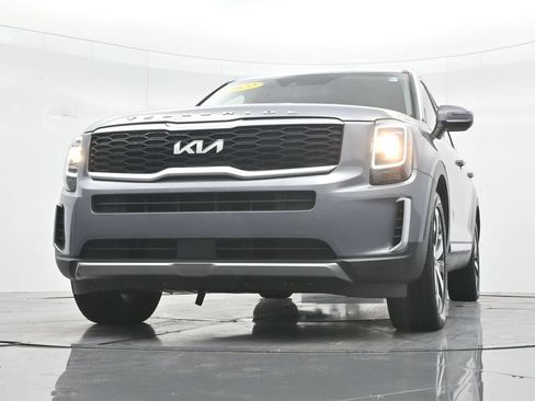 Used 2022 Kia Telluride S AWD/4WD image 32