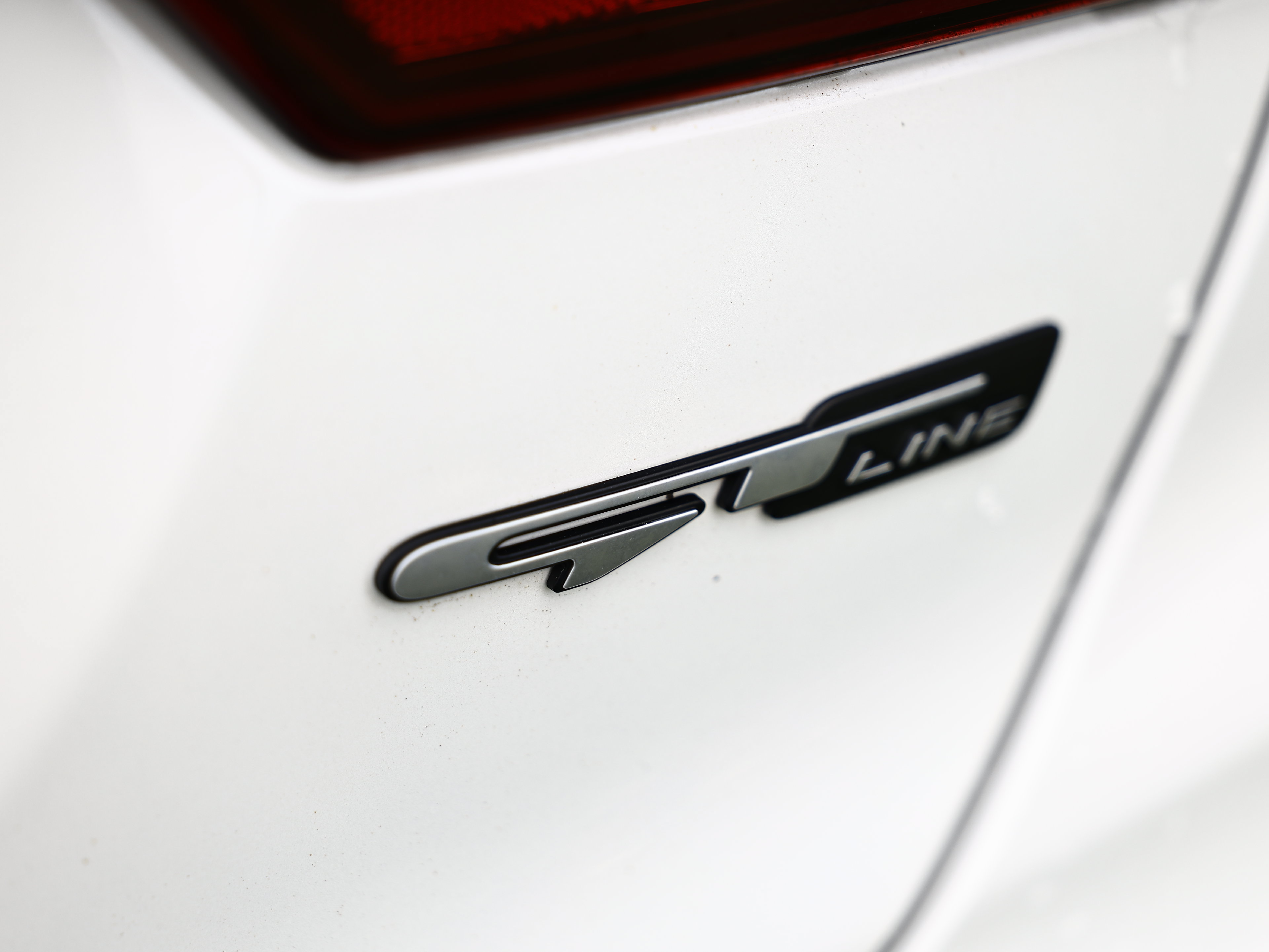 Used 2023 Kia Forte GT-Line w/ GT-Line Premium Package FWD image 5