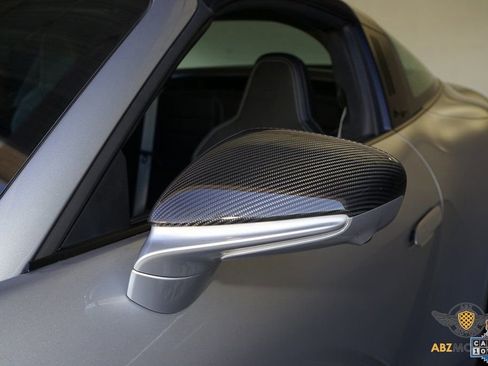 Used 2024 Porsche 911 Targa 4 GTS image 32