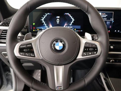 New 2026 BMW X7 xDrive40i w/ M Sport Package AWD/4WD image 4