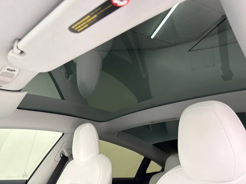Used 2020 Tesla Model 3 Long Range AWD/4WD image 21