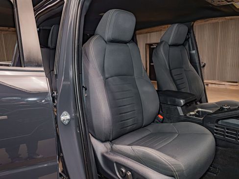 Used 2024 Toyota Tacoma TRD Off-Road image 26