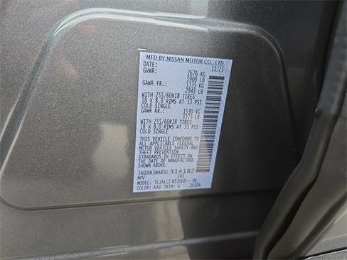 New 2025 Nissan Pathfinder SV w/ Black Appearance Package image 37