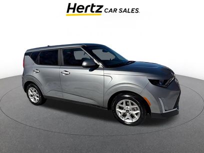 Used 2025 Kia Soul LX w/ LX Technology Package