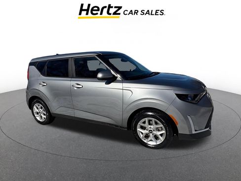 Used 2025 Kia Soul LX w/ LX Technology Package image 1