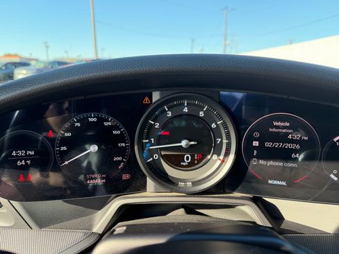 Used 2023 Porsche 911 Carrera image 14