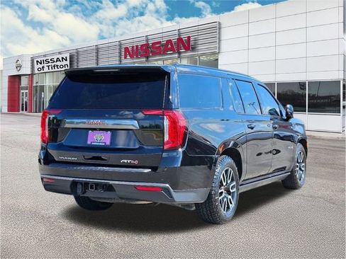 Used 2023 GMC Yukon XL AT4 w/ AT4 Premium Plus Package image 7