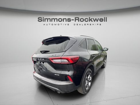 Used 2025 Ford Escape ST-Line AWD/4WD image 4