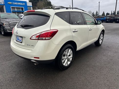 Used 2011 Nissan Murano SV image 3