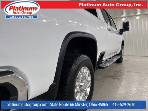 Used 2021 Chevrolet Silverado 2500 LTZ w/ LTZ Convenience Package image 46