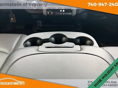 Used 2024 RAM 2500 Tradesman w/ Chrome Appearance Group image 11