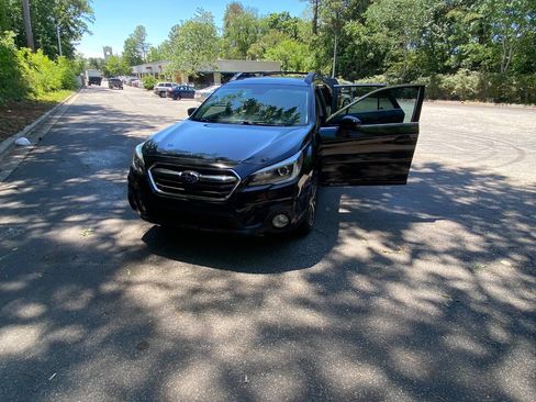 Used 2019 Subaru Outback 2.5i Limited AWD/4WD image 62