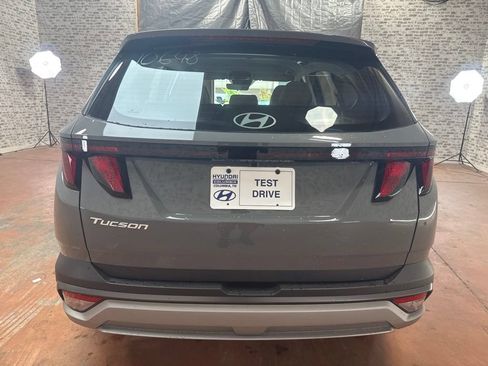 New 2026 Hyundai Tucson SE FWD image 6