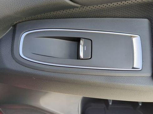 New 2026 Subaru Ascent Limited AWD/4WD image 39