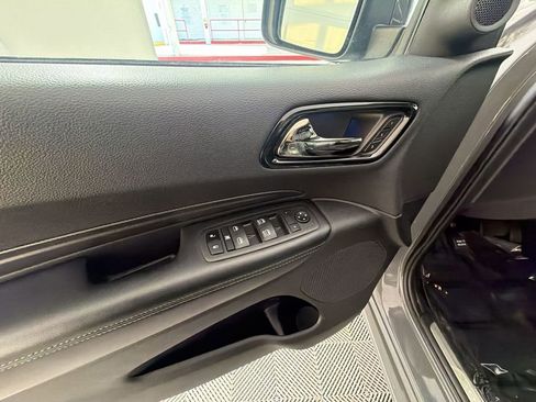 Used 2022 Dodge Durango GT image 15