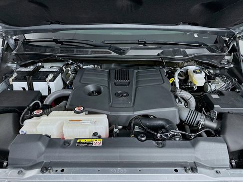 Used 2023 Toyota Tundra SR5 w/ SR5 Premium Package RWD image 30