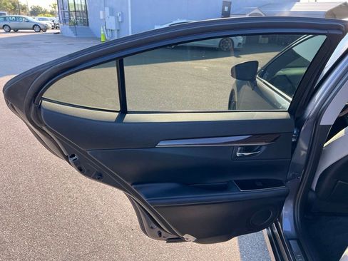 Used 2017 Lexus ES 350 image 45