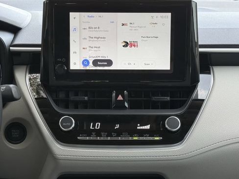 Used 2026 Toyota Corolla Cross LE w/ Moonroof Package FWD image 17