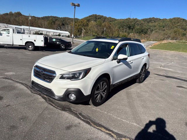 Used 2018 Subaru Outback 2.5i Limited AWD/4WD image 4