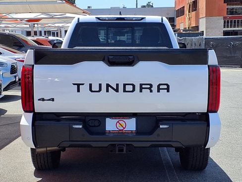 Used 2024 Toyota Tundra SR5 w/ SR5 Convenience Package AWD/4WD image 5