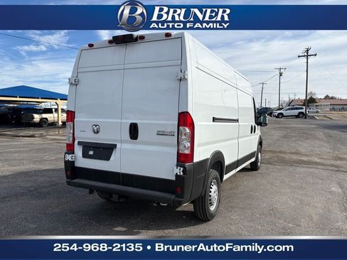 New 2026 RAM ProMaster 2500 w/ Convenience Group FWD image 6