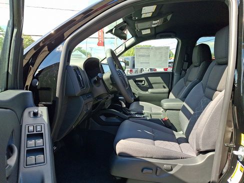 New 2026 Nissan Frontier SV w/ All-Weather Content Package image 9