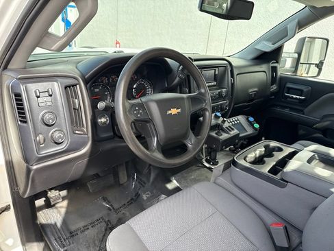Used 2015 Chevrolet Silverado 3500 W/T w/ WT Convenience Package AWD/4WD image 18