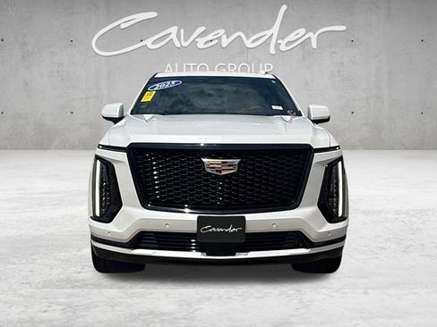 Used 2025 Cadillac Escalade Sport Platinum AWD/4WD image 18