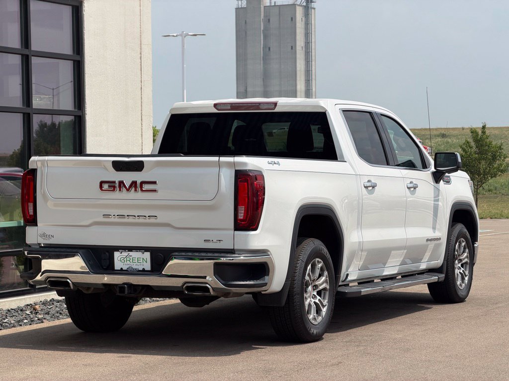 Used 2021 GMC Sierra 1500 SLT AWD/4WD image 6