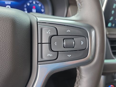 Used 2024 Chevrolet Tahoe LT w/ LT Signature Package AWD/4WD image 21
