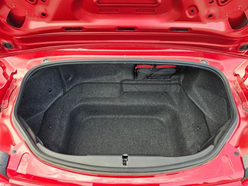Used 2017 MAZDA MX-5 Miata Sport RWD image 40