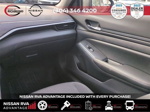 Used 2025 Nissan Altima 2.5 SV w/ SV Premium Package image 16