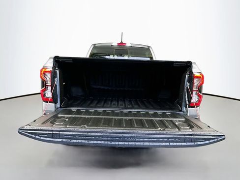 Used 2025 Ford Ranger Lariat w/ FX4 Off-Road Package AWD/4WD image 25