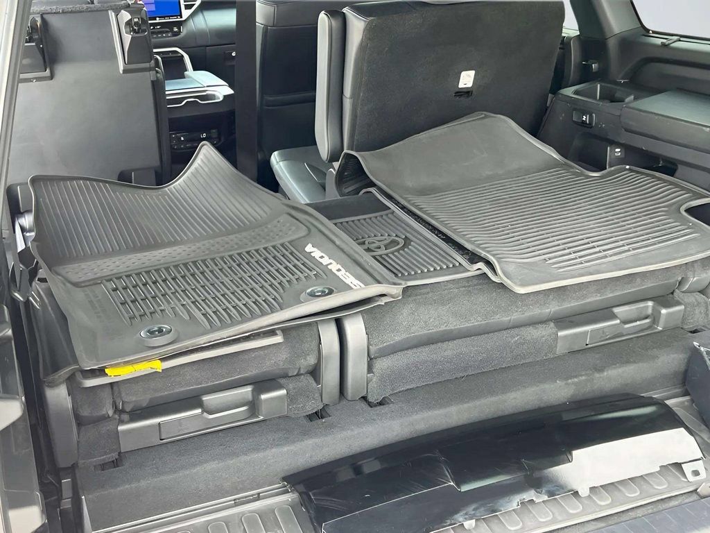 Used 2024 Toyota Sequoia Platinum AWD/4WD image 12