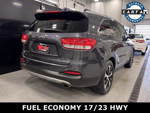Used 2016 Kia Sorento EX image 3
